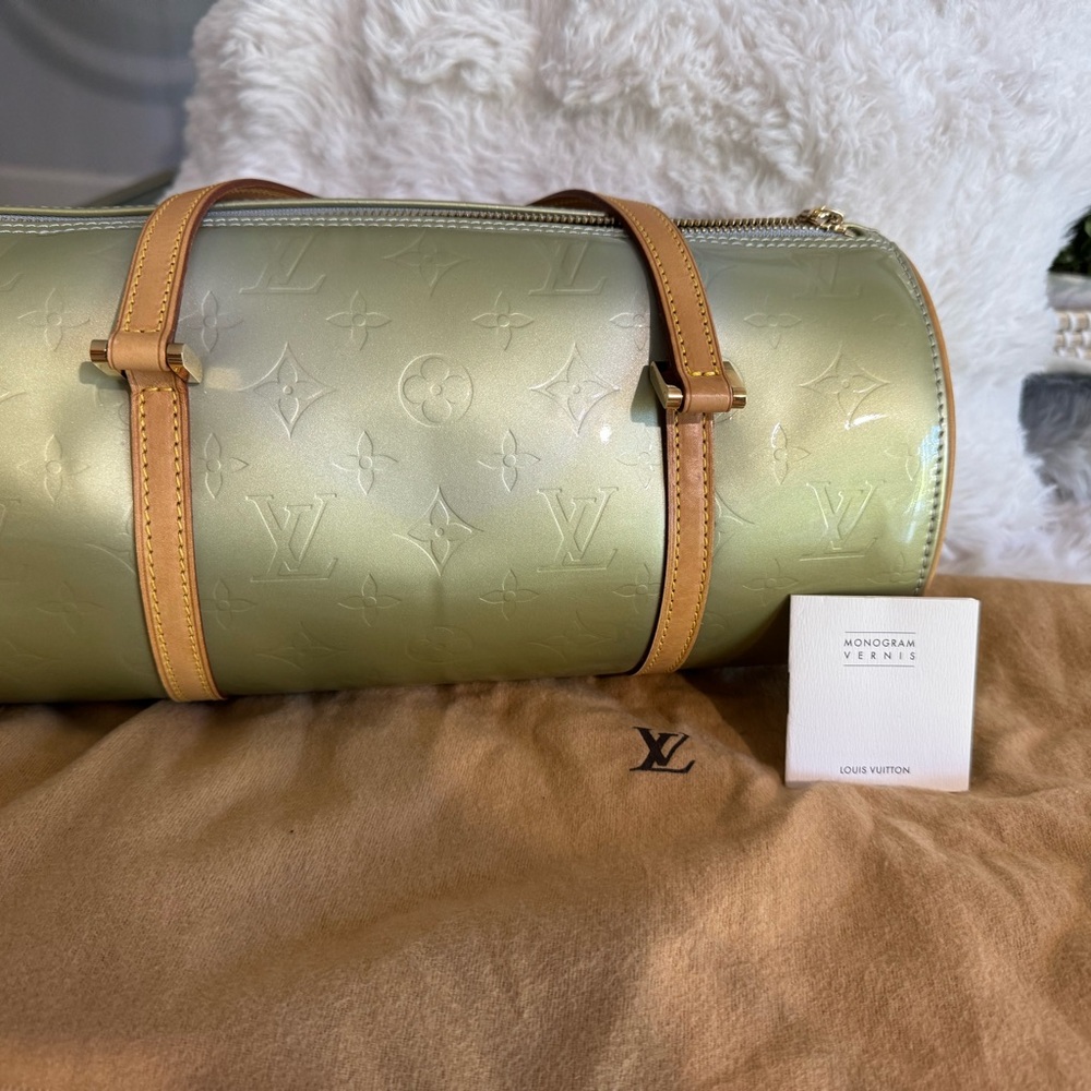 Louis Vuitton Papillon Vernis